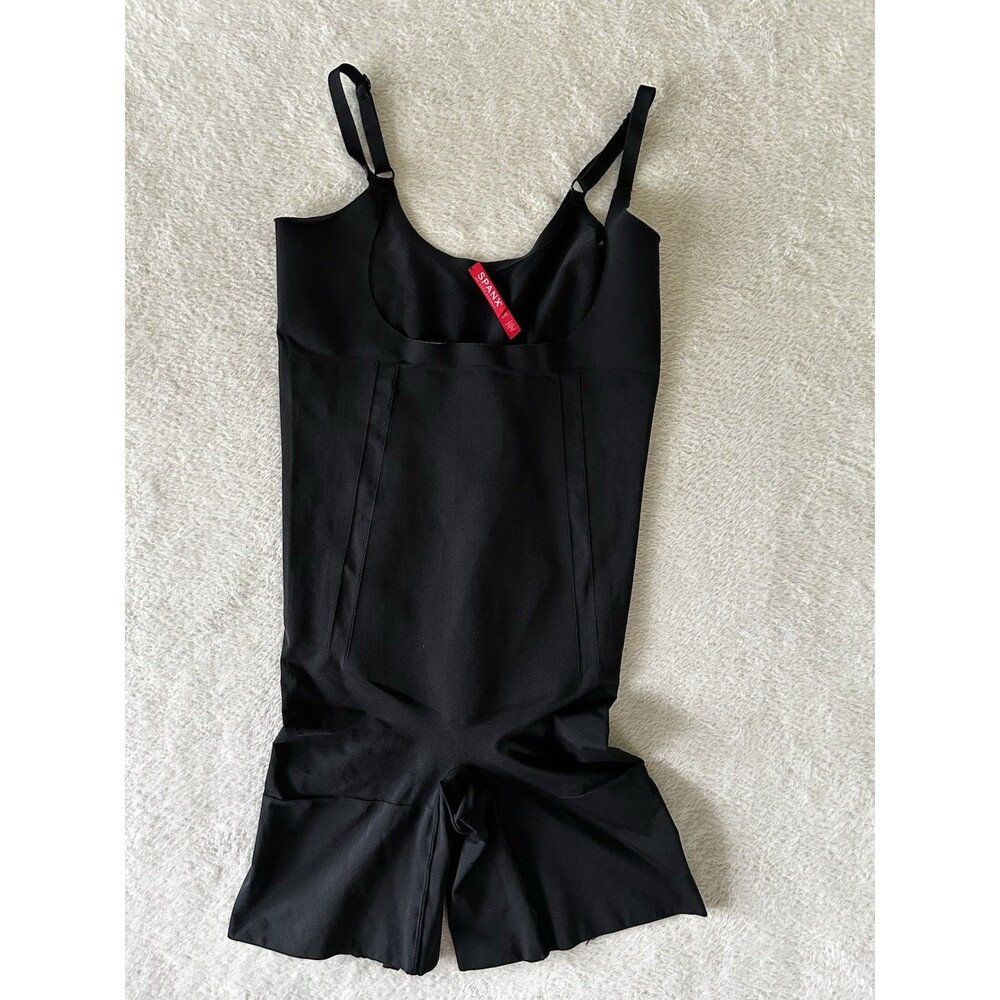 Spanx OnCore Mid-Thigh Bodysuit Black Sculpting Shapewear Size Large